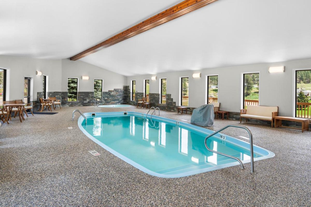 EverSpring Inn & Suites - Housity