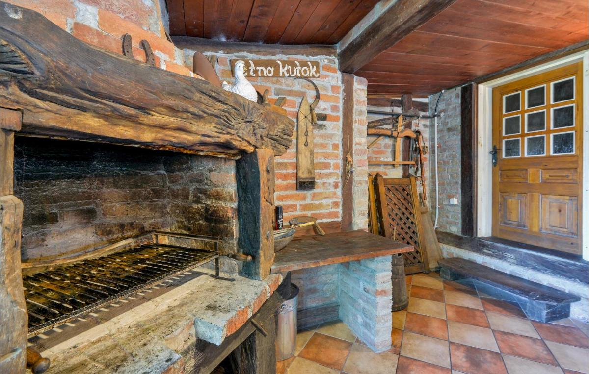 Nice Home In Sveti Ivan Zabno With Wifi - Housity
