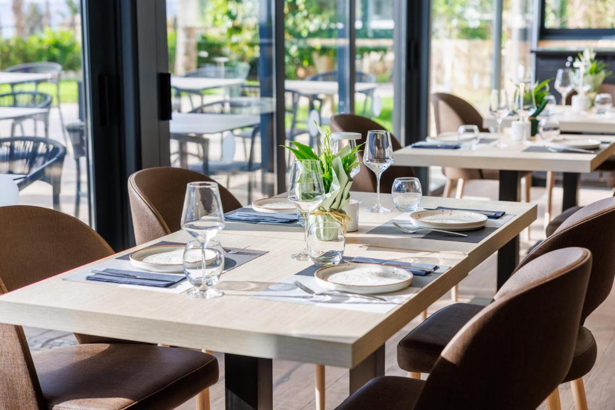 Un restaurante o sitio para comer en Hapimag San Agustín