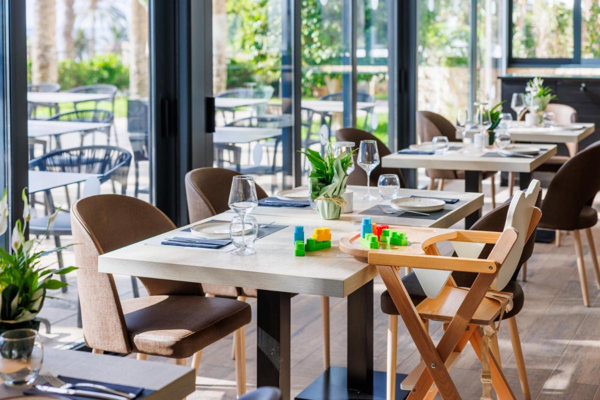 Un restaurante o sitio para comer en Hapimag San Agustín