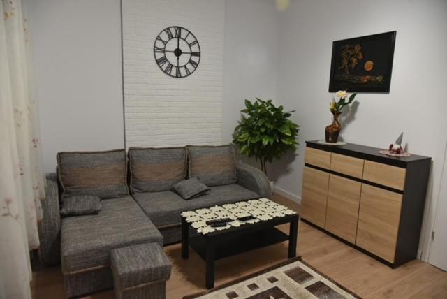 Apartament blisko centrum i jeziora - Hizvo