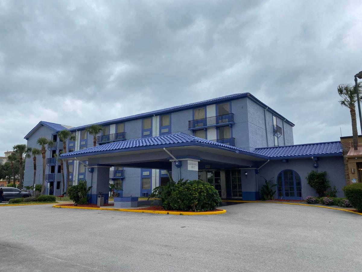 Monumental Movieland Hotel - Housity