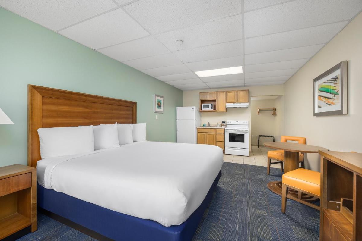 Beachside Resort Panama City Beach - Housity