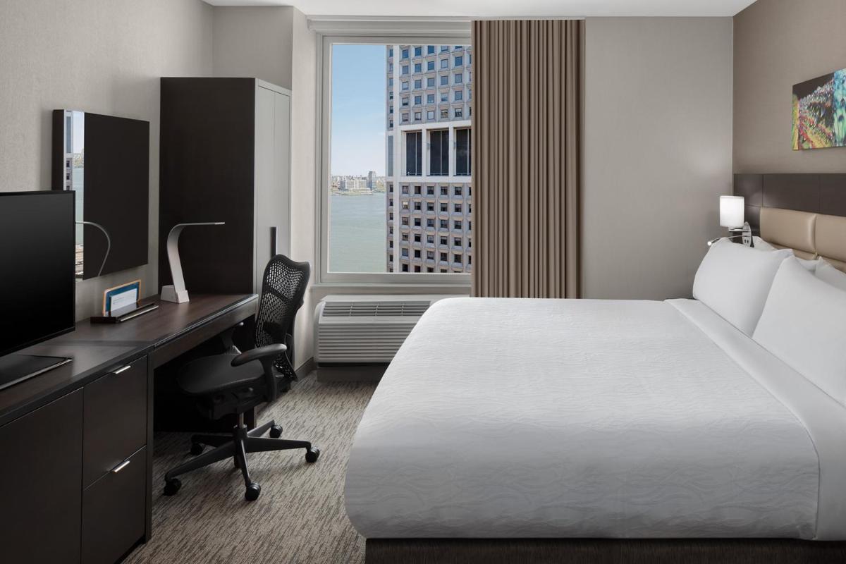 Suitetrails - Hilton Garden Inn NYC Financial Center/Manhattan Downtown