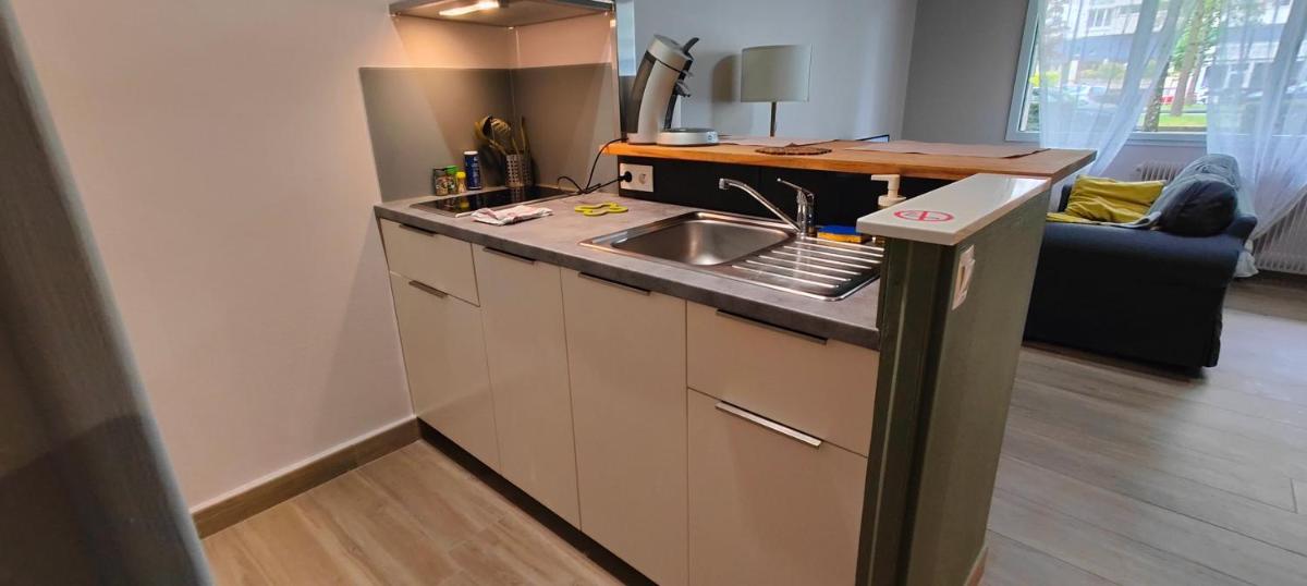 Thabor-centre-METRO-commerces - Housity