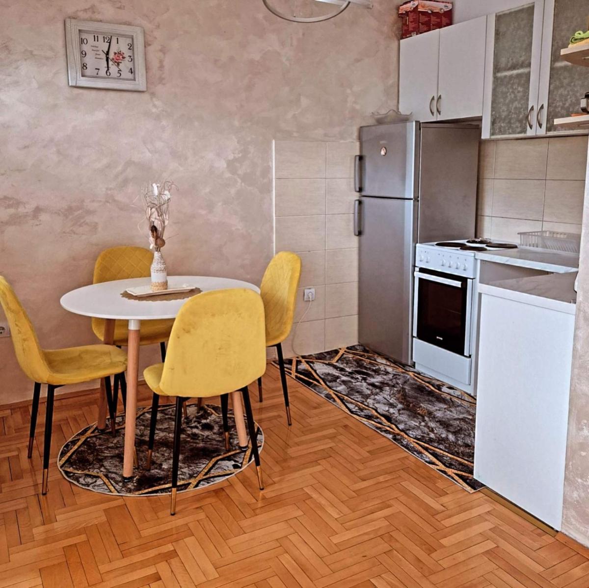 Apartman Bujišić - Housity