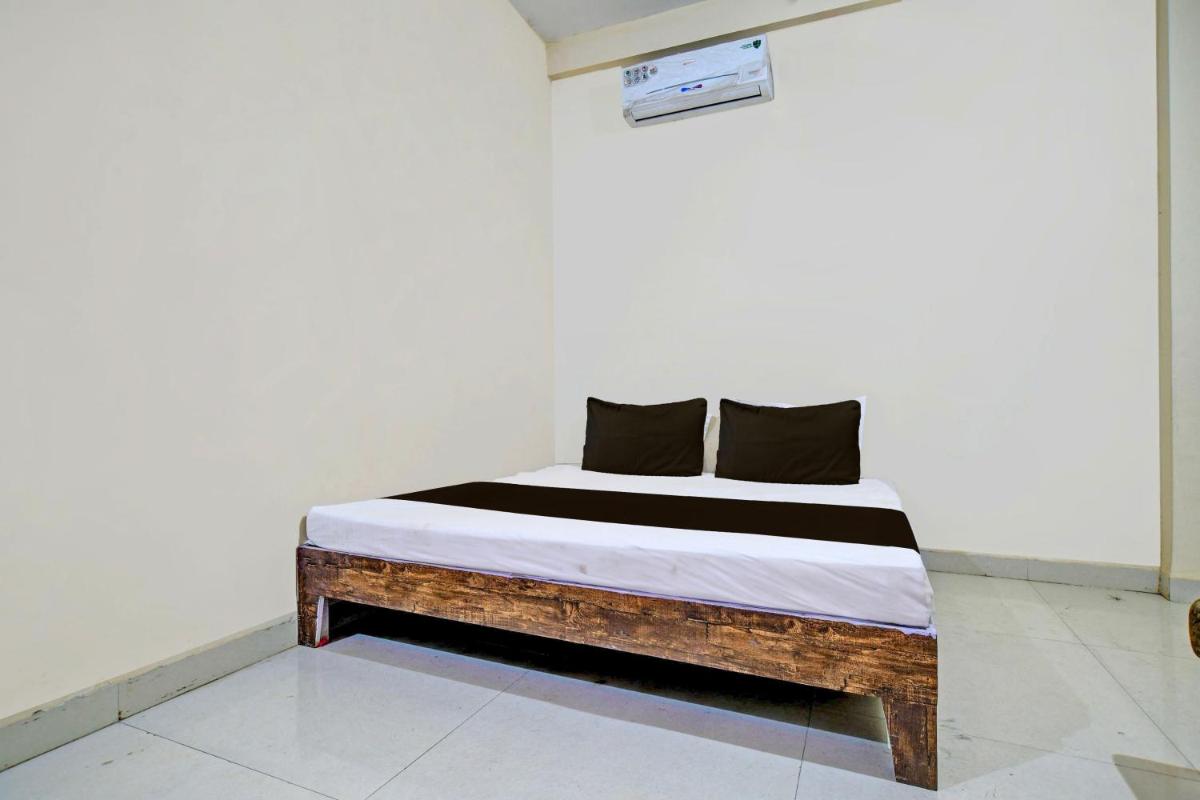 SPOT ON Hotel Park Bench palace - Housity