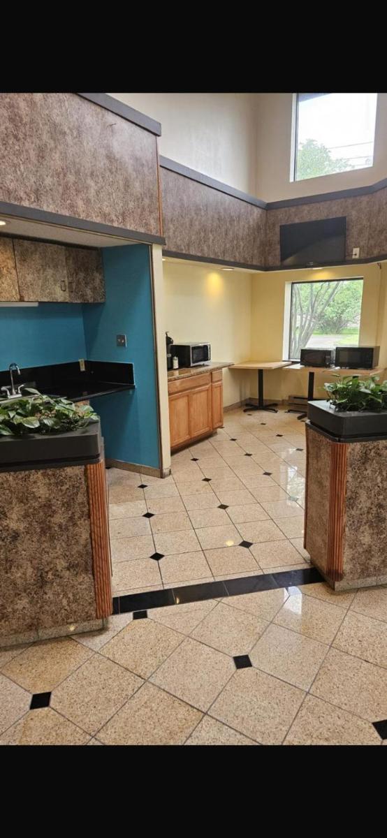 Americas Best Value Inn Horseheads - Housity