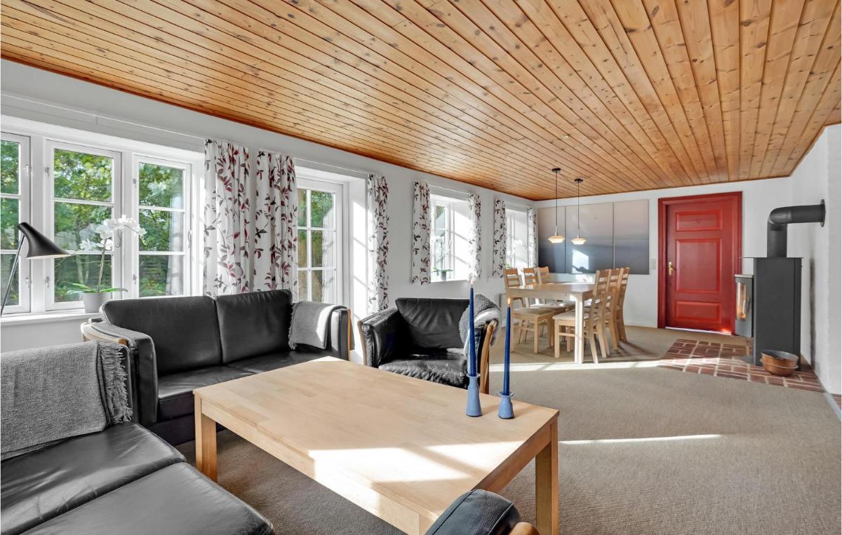 Nice Home In Ribe With Wifi - Housity
