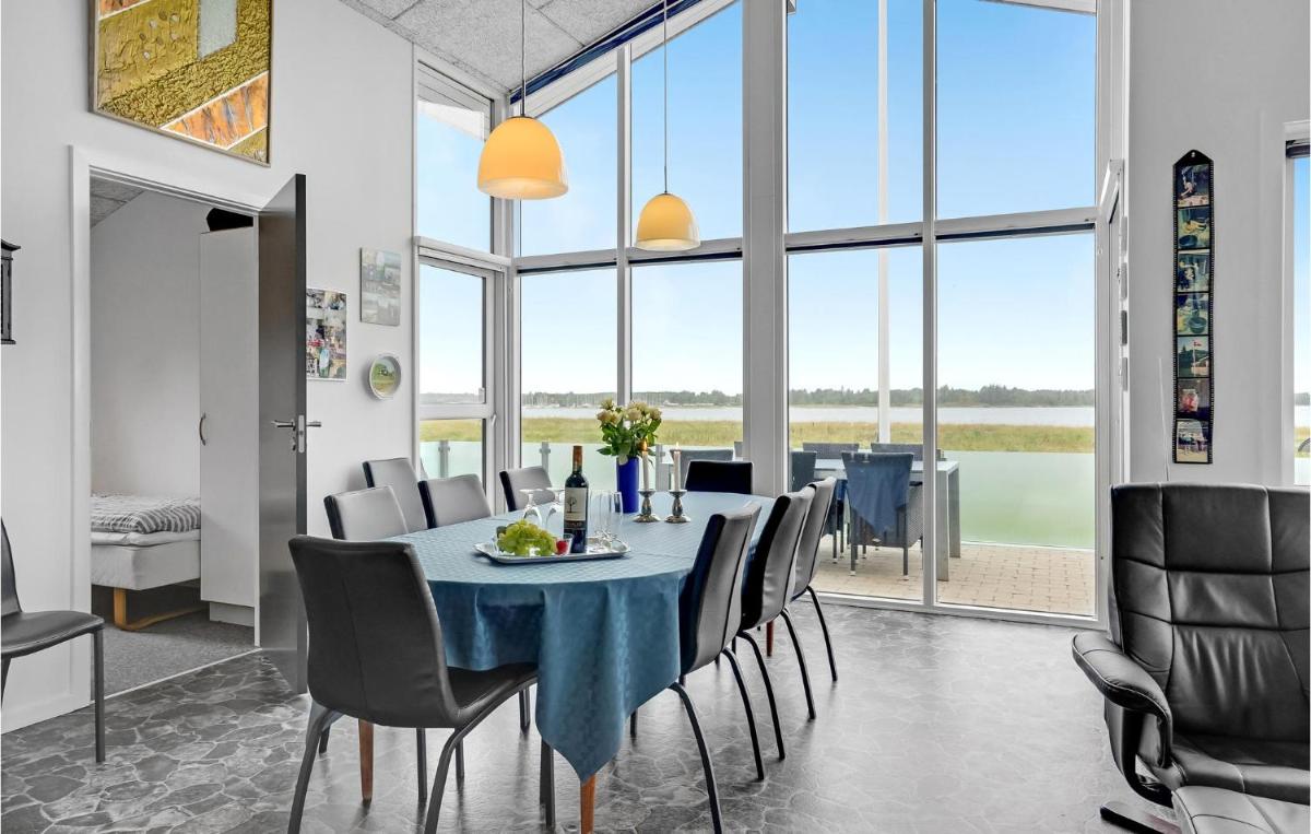 Three-Bedroom Holiday Home In Skals - Housity