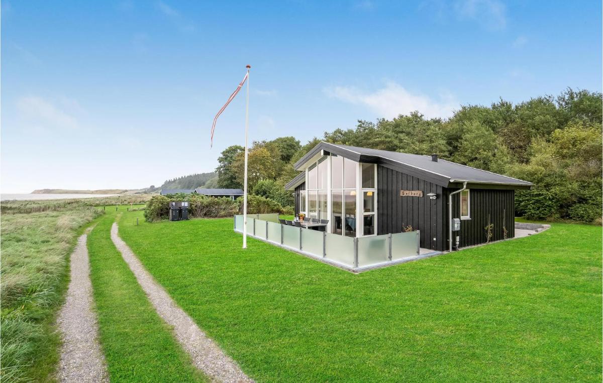 Three-Bedroom Holiday Home In Skals - Housity
