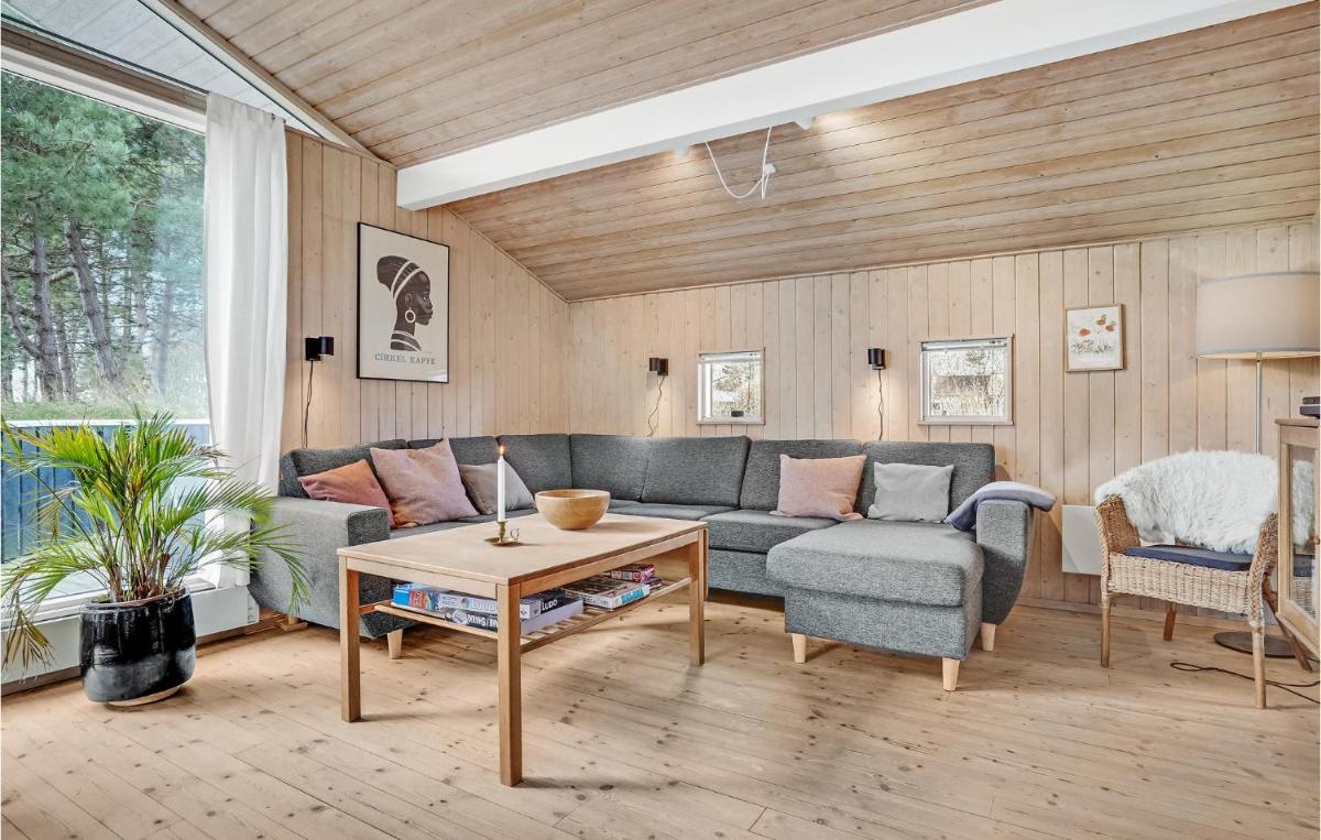Gorgeous Home In Knebel With Sauna - Housity