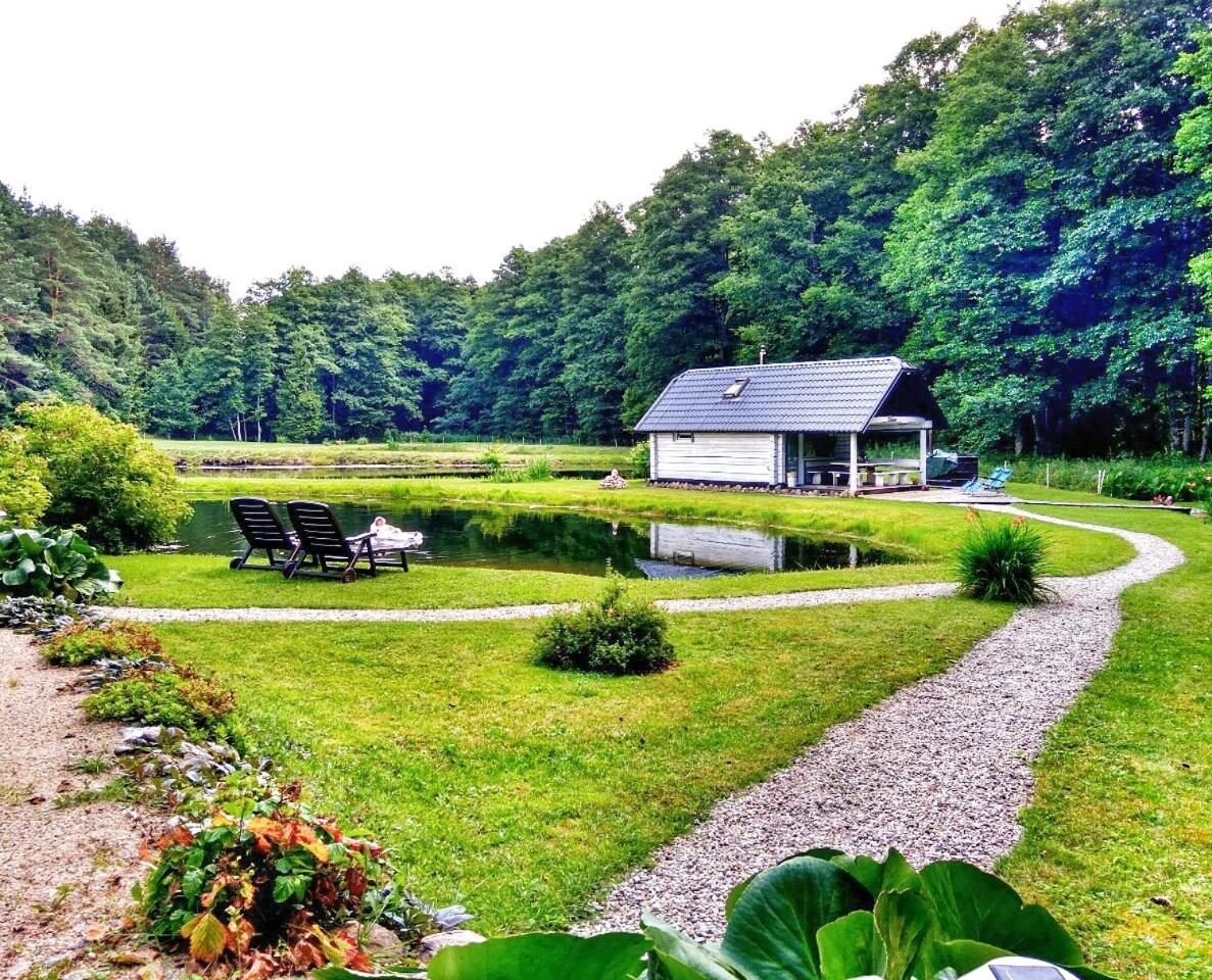 White homestead - Housity