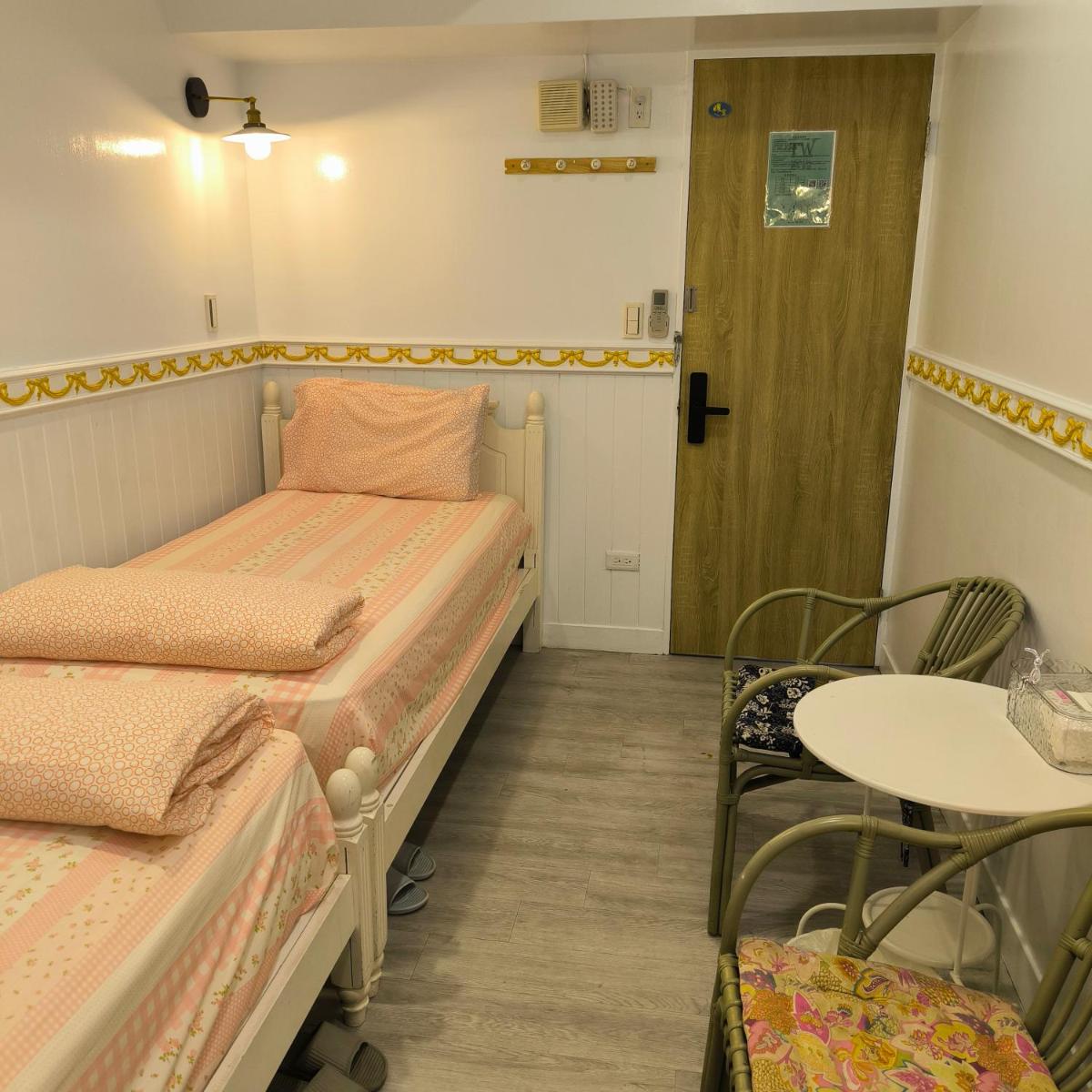 橙舍二館 TW Hostel 2 - Hizvo
