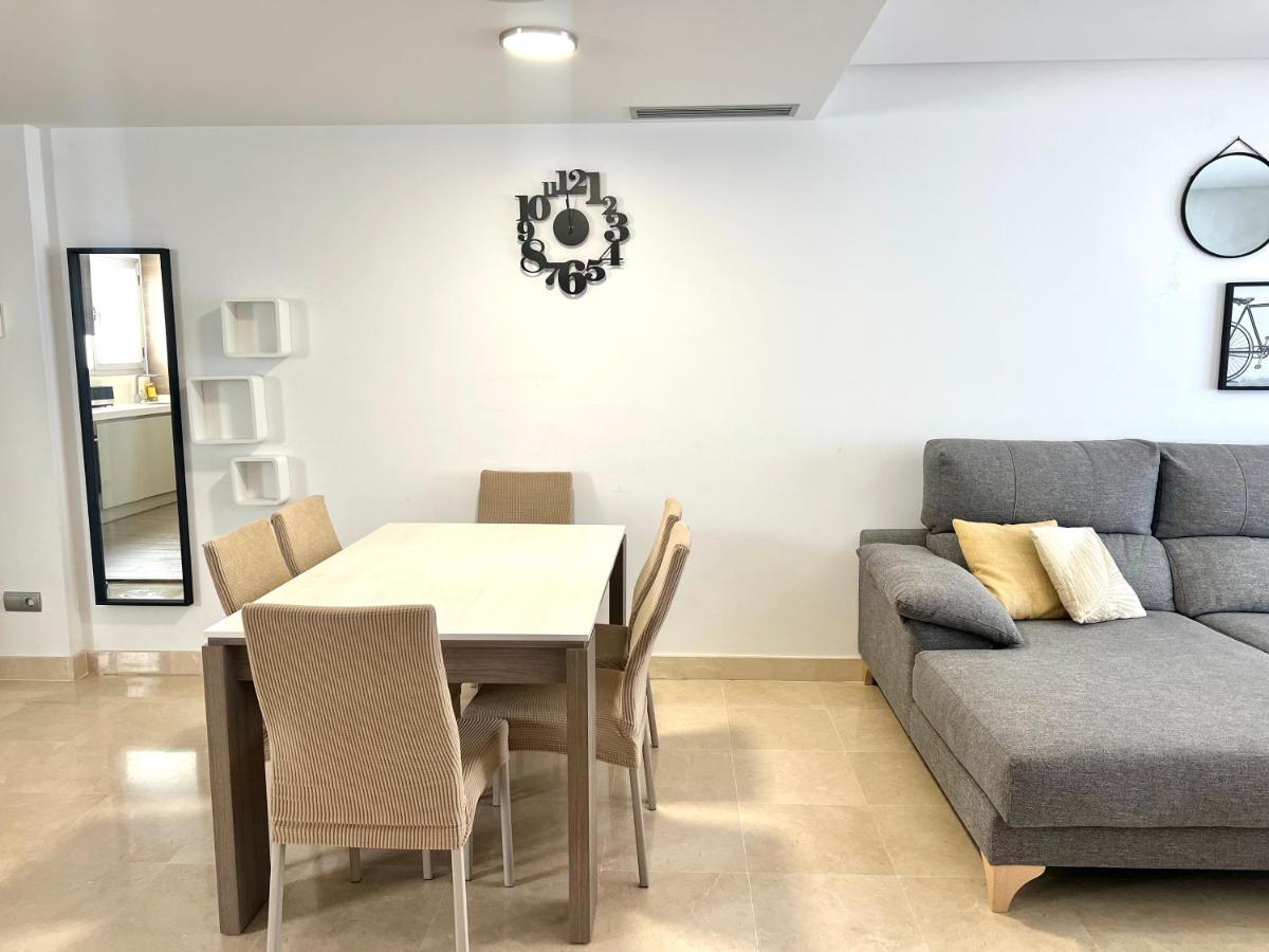 Stylish apartment perfect location - Hizvo