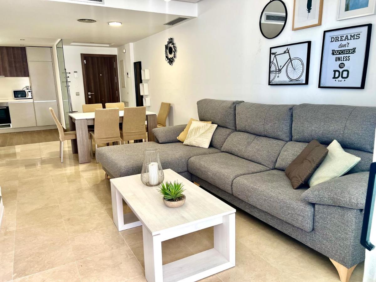Stylish apartment perfect location - Hizvo