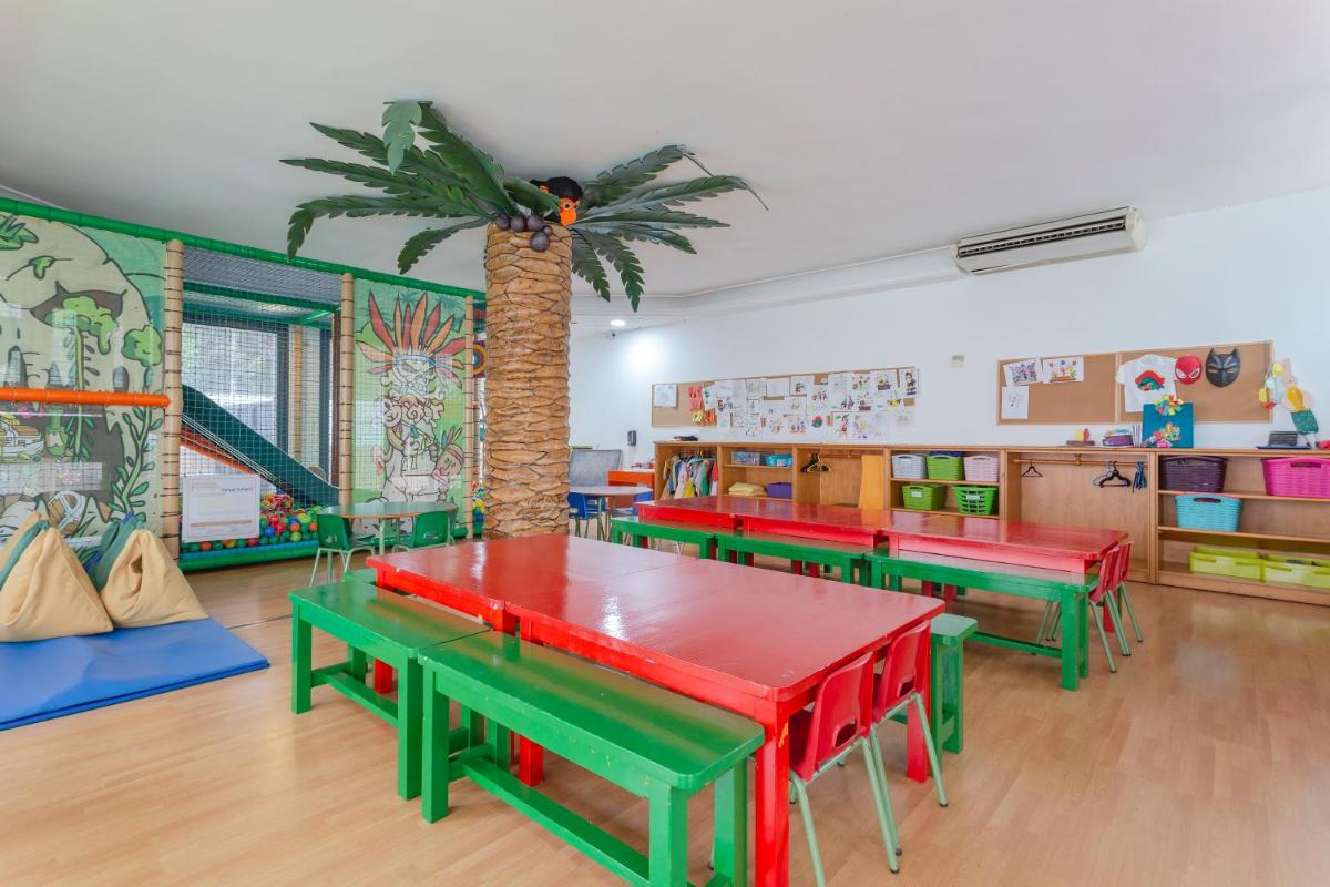 Club infantil en Marins Playa