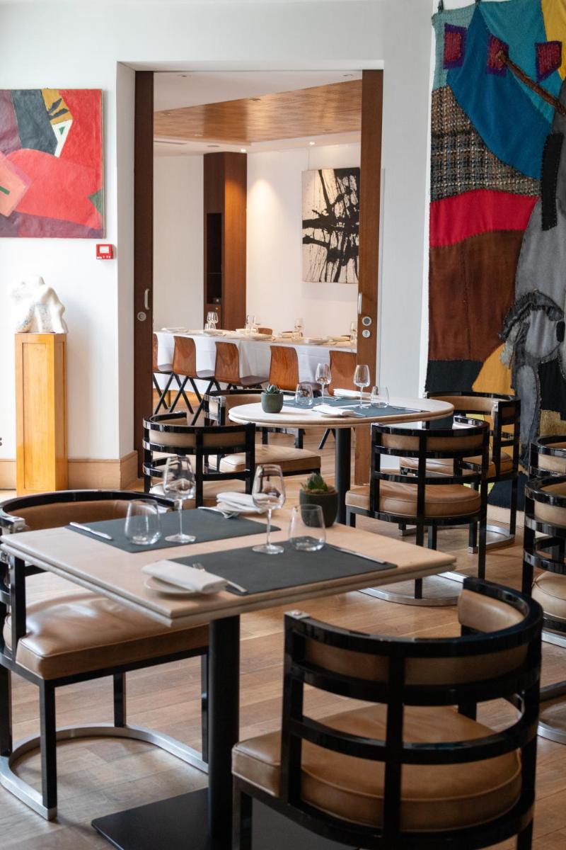 Coin salon dans l'établissement Grand Hôtel Champs-Elysées