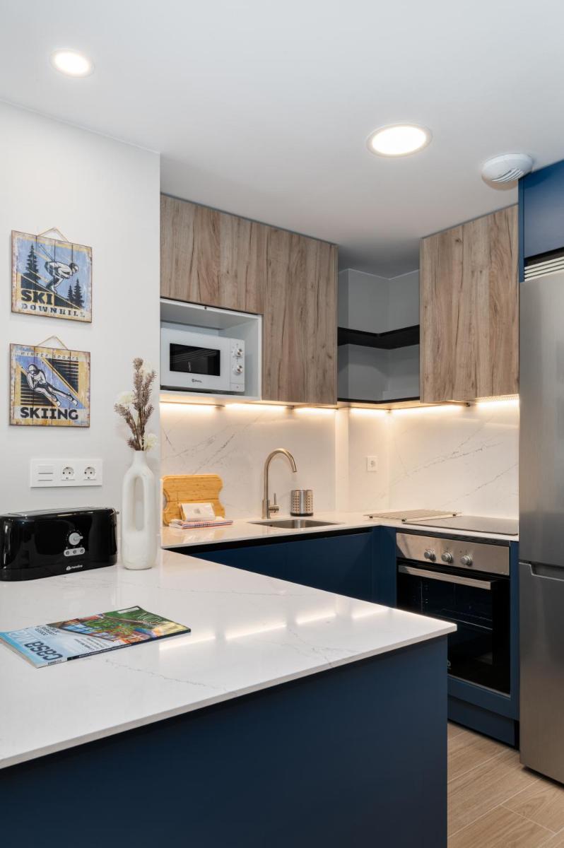 Apartamentos Torre del Reloj - Housity
