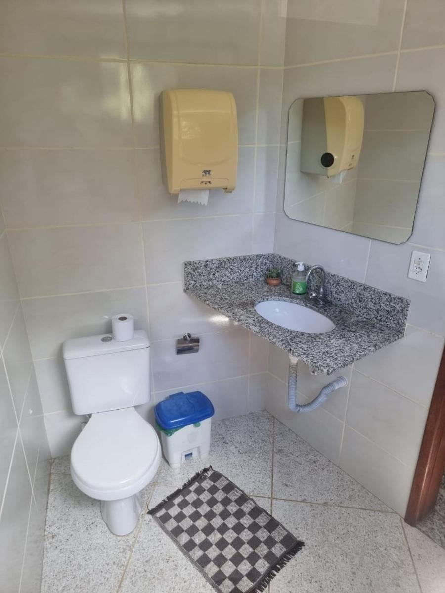 Pousada e Hospedaria Regina - Housity