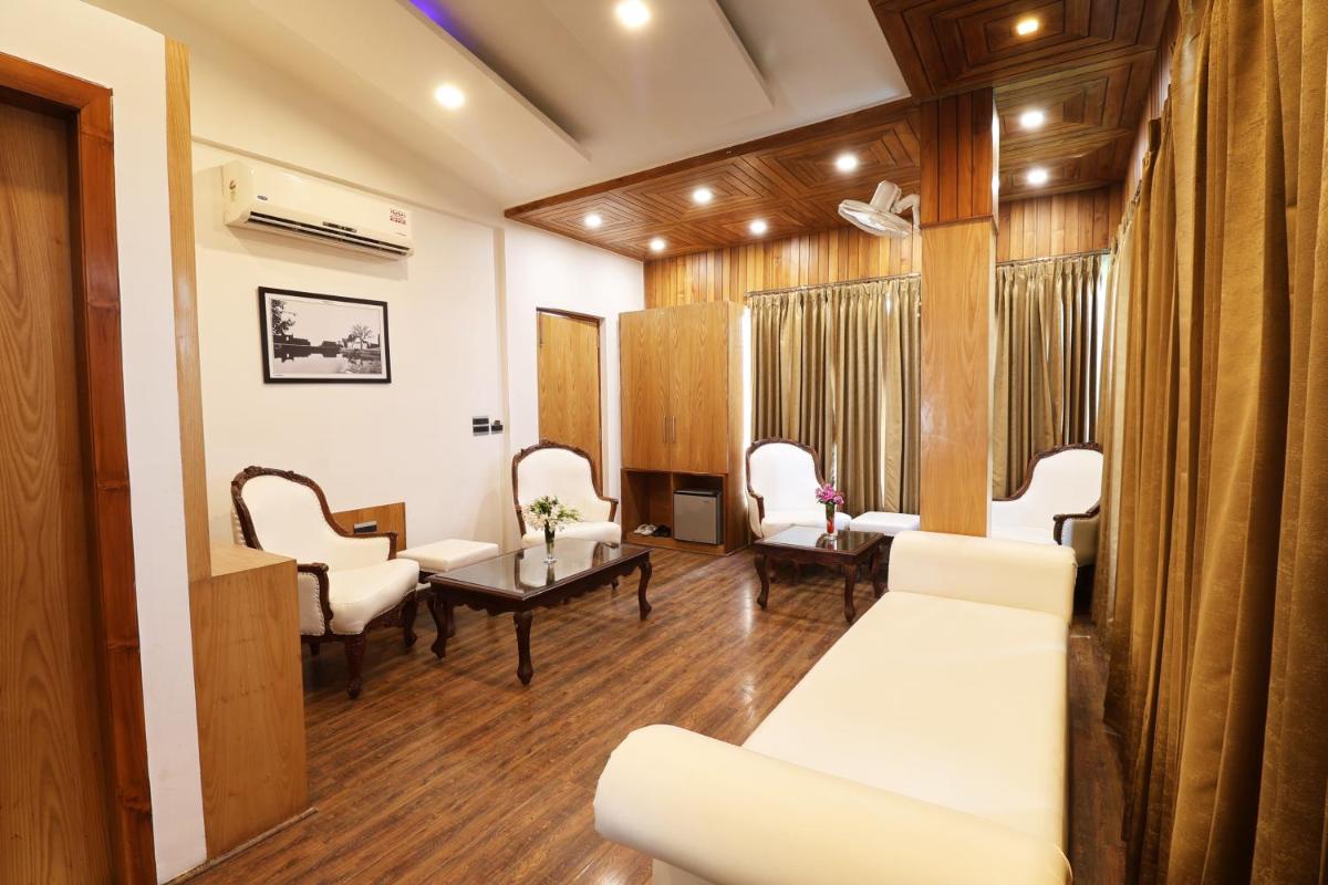 Hunky Dory Resort and spa - Housity