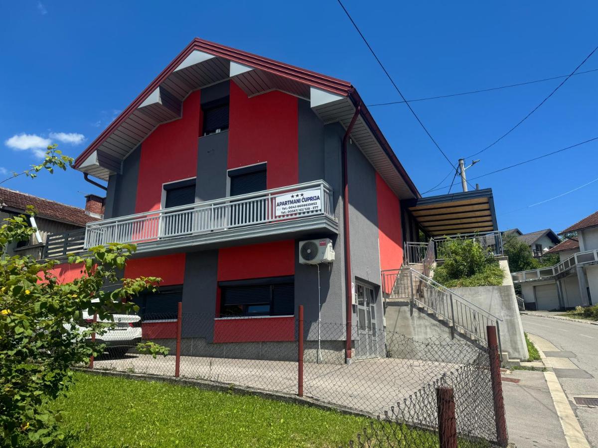 Apartman Ćuprija - Housity
