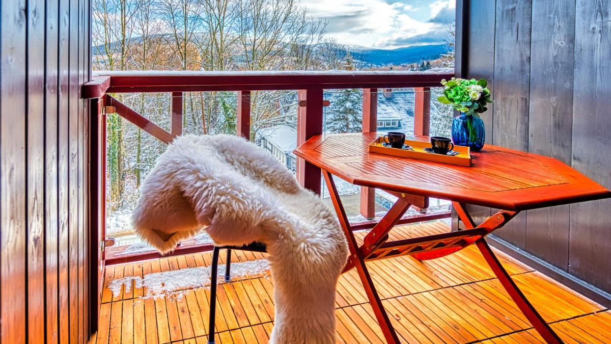 Apartament Widokowy Źródlana 2 przy Gondoli by Royal Aparts - Housity