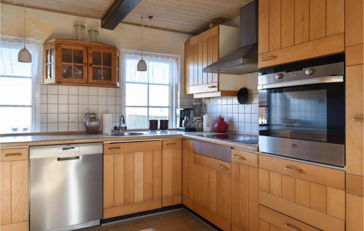 3 Bedroom Nice Home In Ulfborg - Housity