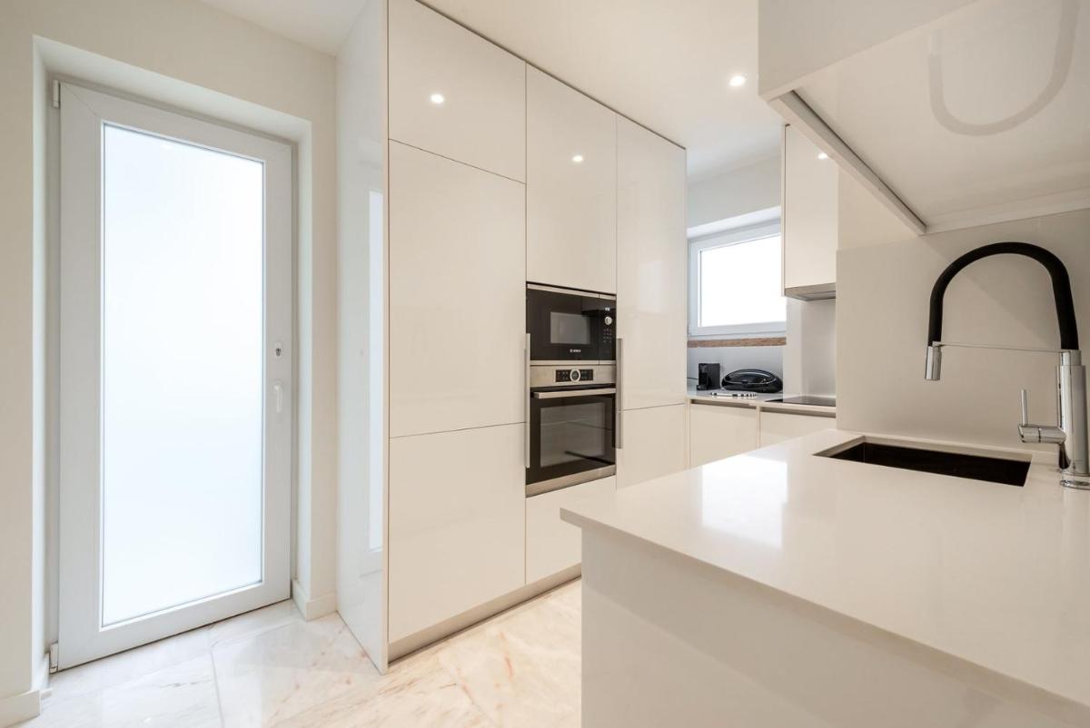 Suitetrails - GuestReady - Elegant getaway in Estrela