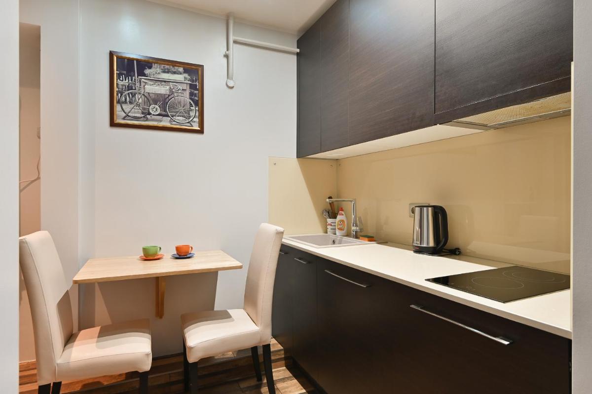 Modern Studio-apartment in the centre, FREE parking - Housity