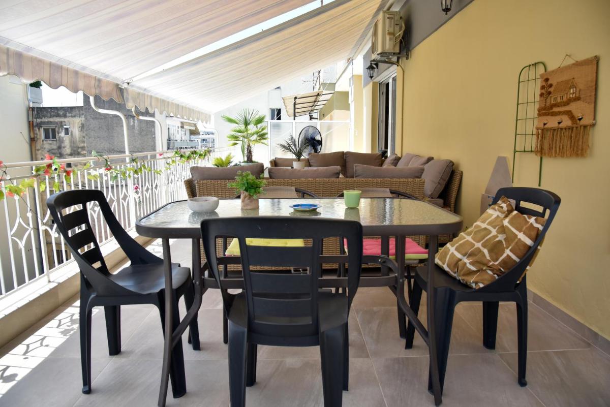 Roof Central Suite - Housity