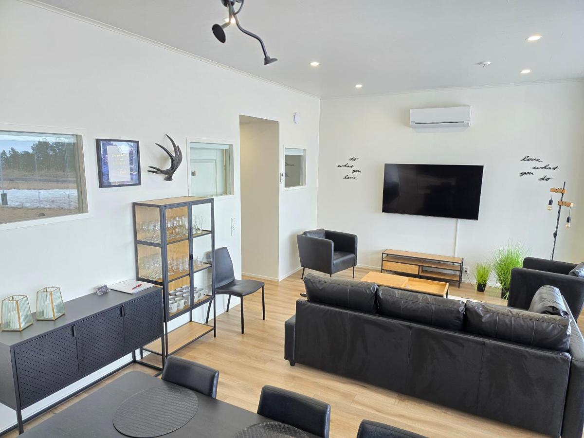 Apartment Aurinkoranta D3 iso huoneisto merinäkymällä Kalajoki - Housity