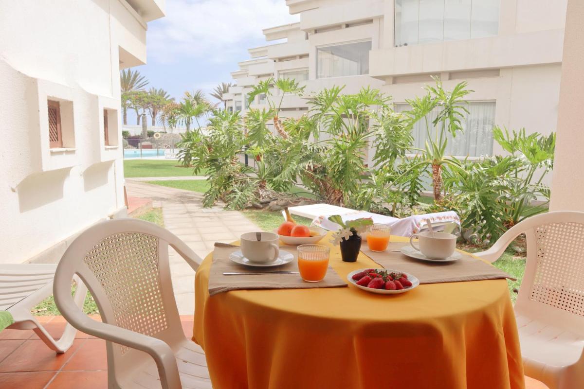 Aida - Apartamento con vistas al jardín junto a la playa - Housity