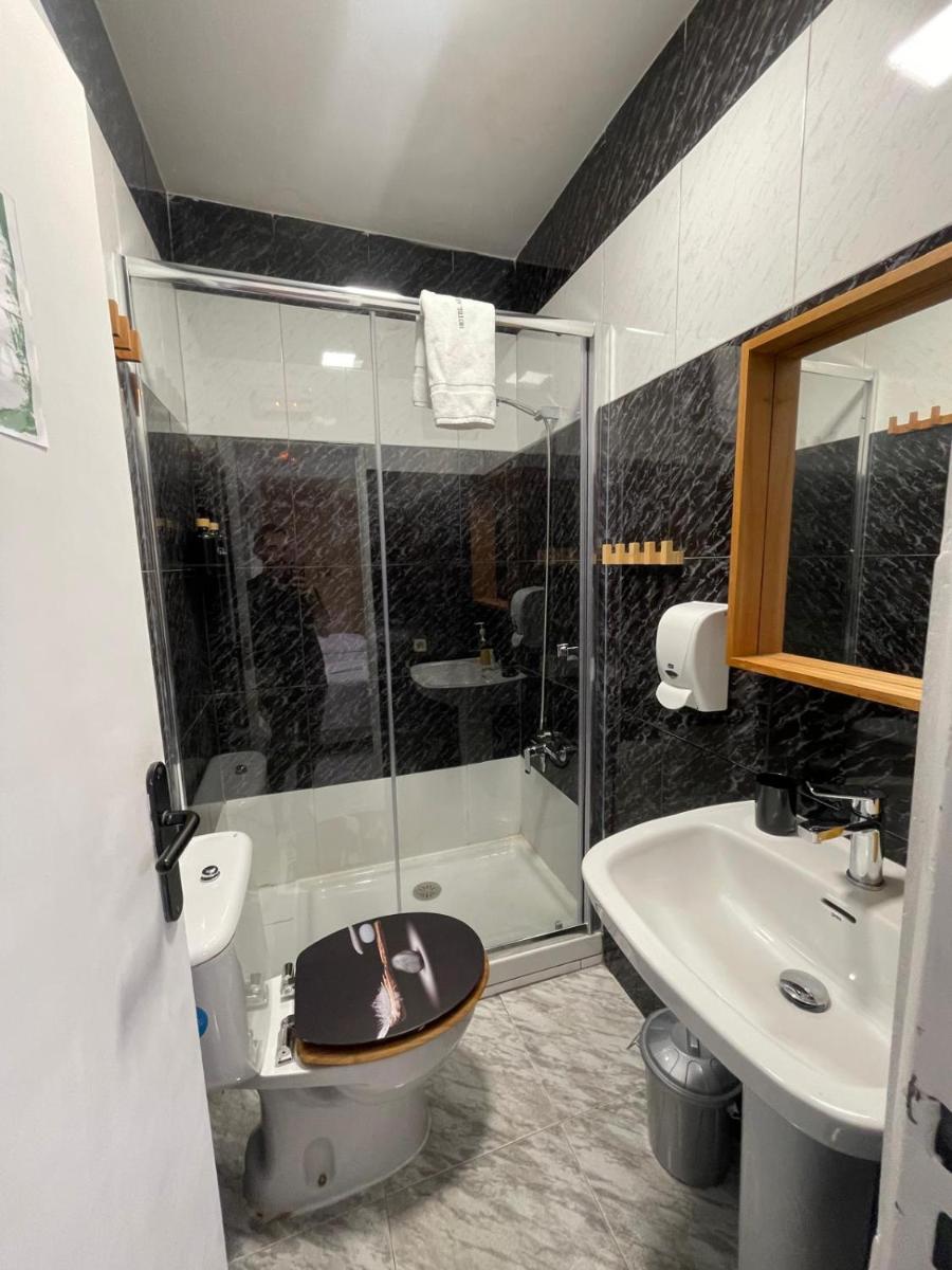 Hotel Arganda - Housity