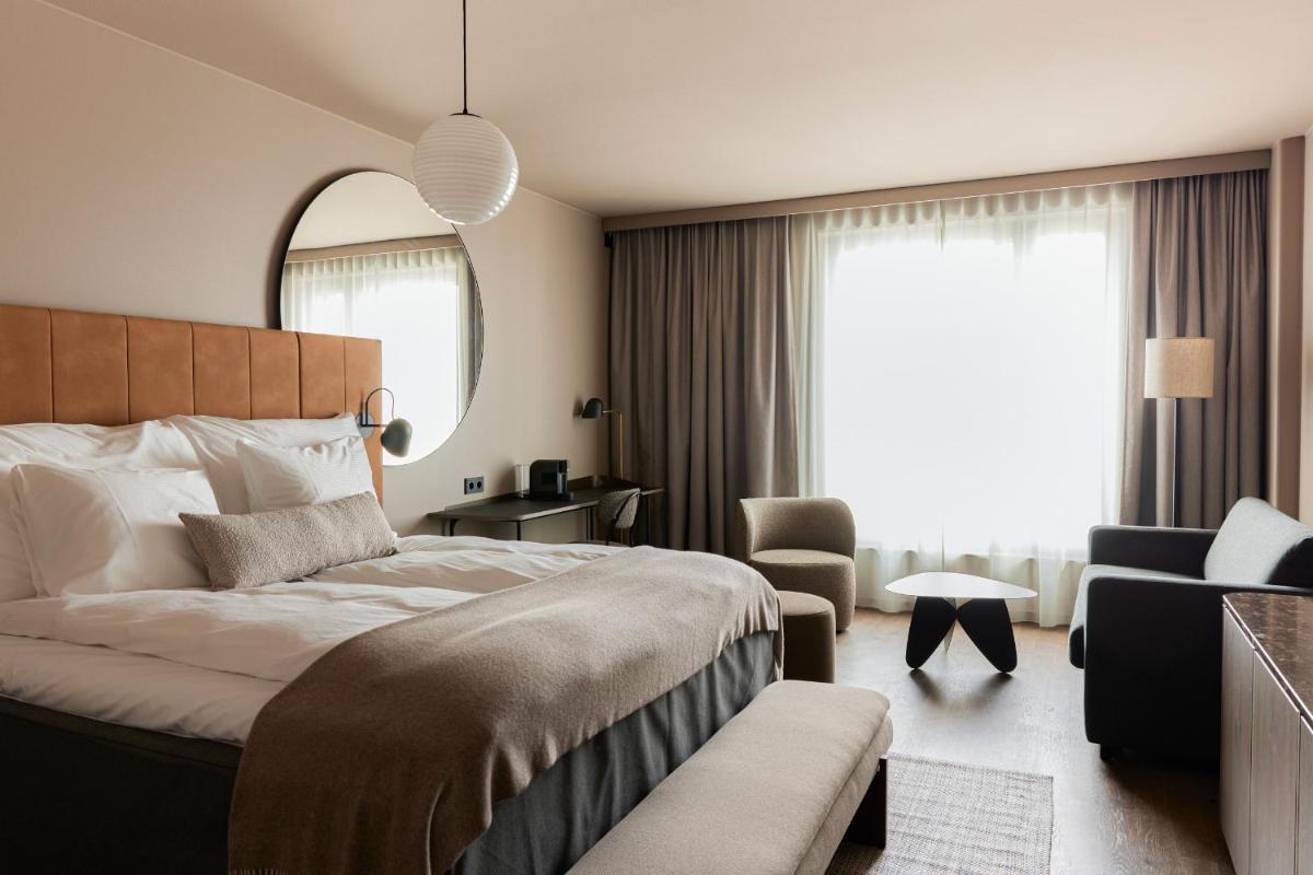 Clarion Hotel Helsinki Airport - Housity