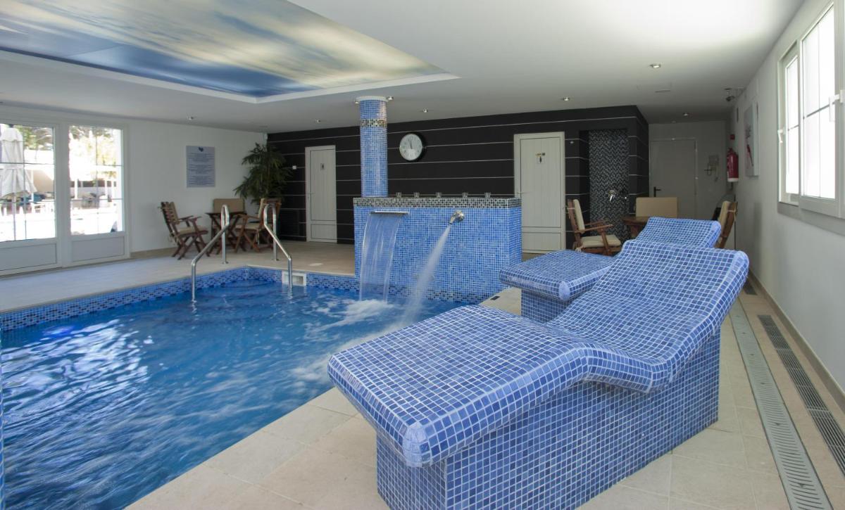 Piscina en o cerca de Hotel Capricho