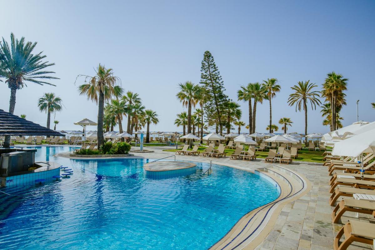 Golden Bay Beach Hotel - Housity