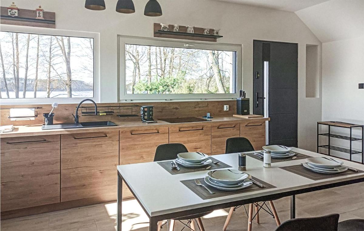 Stunning Apartment In Wilcze With Sauna - Housity