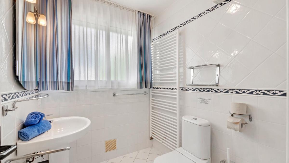 Salle de bains dans l'établissement Résidence les Tourelles