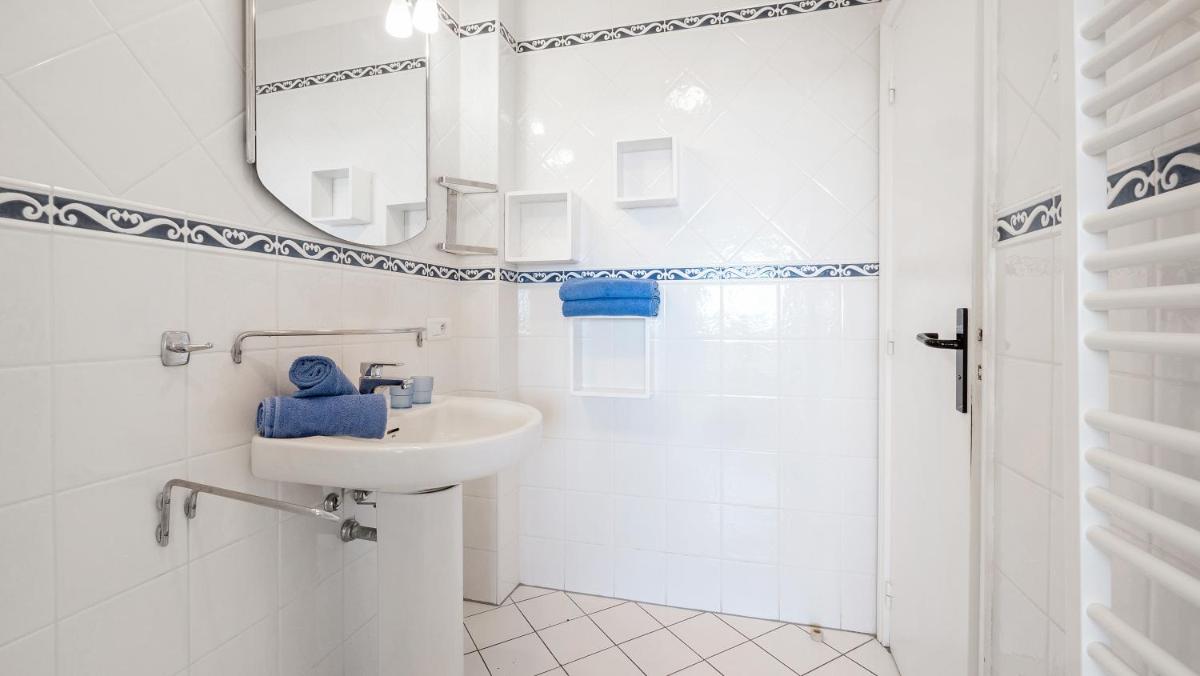 Salle de bains dans l'établissement Résidence les Tourelles