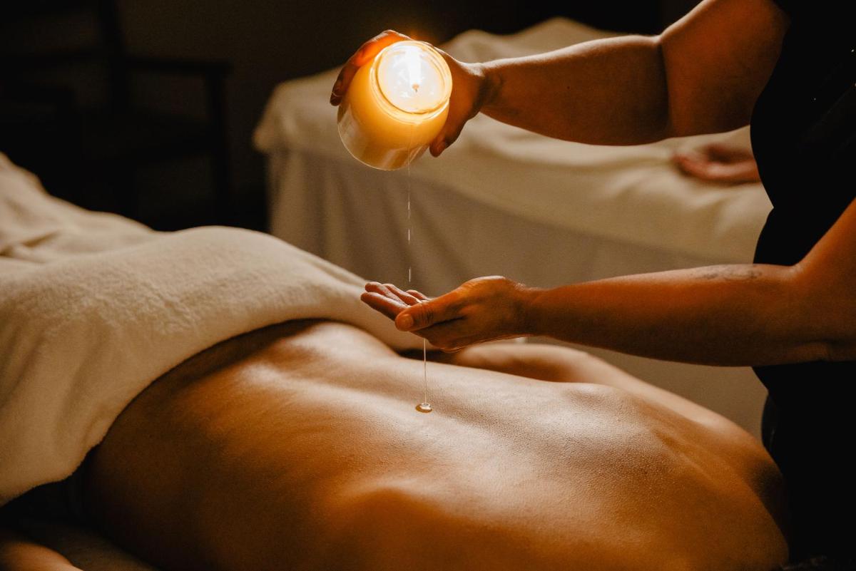 O spa e/ou outras comodidades de bem-estar em Vale da Lapa Village Resort