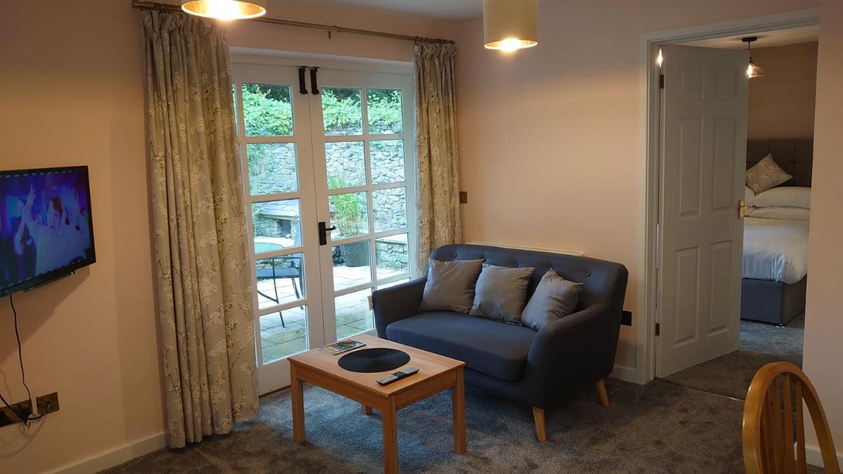 Byrdir House - Housity