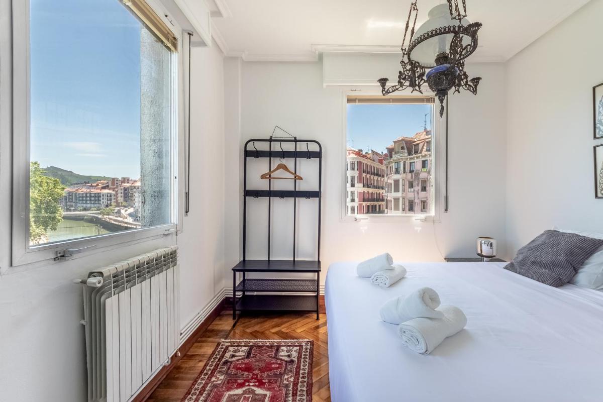 Apartamento con vistas a la Ría - Housity