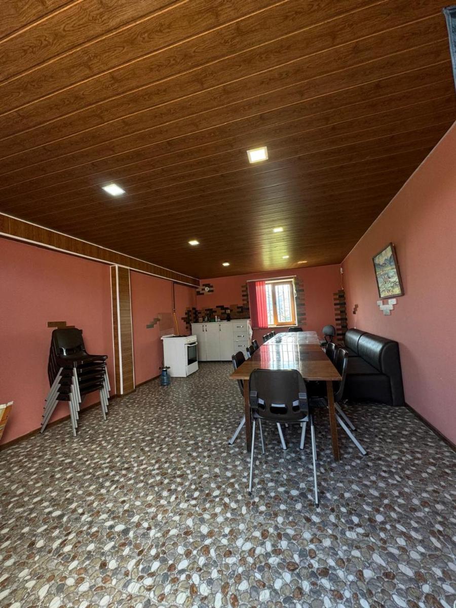 Kaghsi summer house - Housity