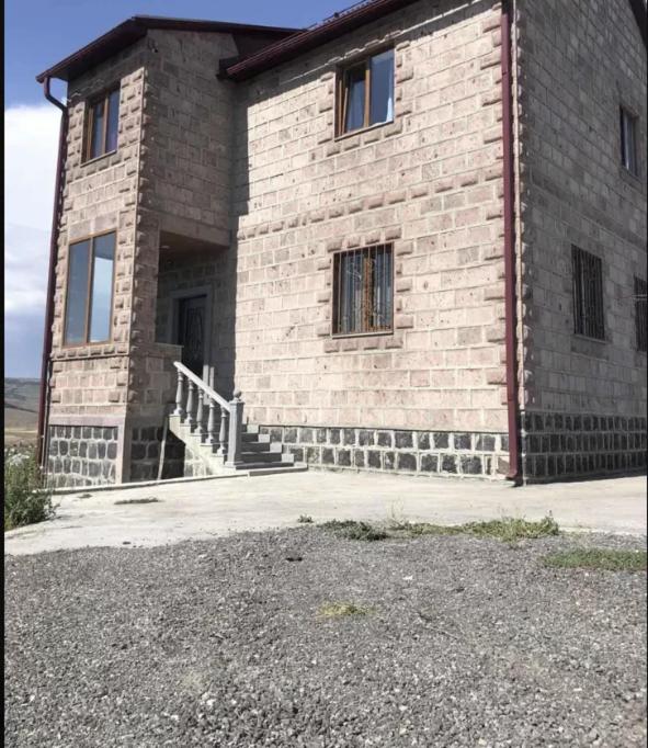 Kaghsi summer house - Housity
