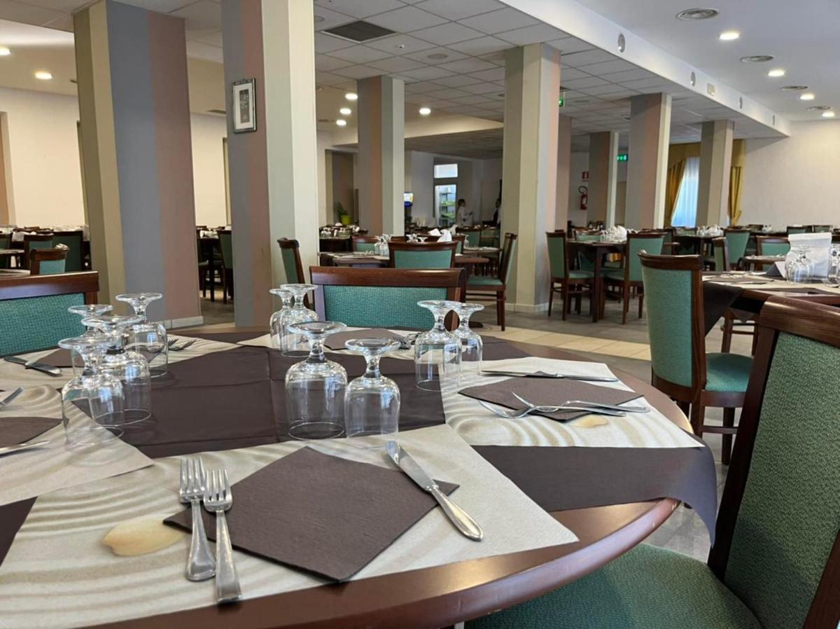 Hotel Terme Sibarite - Housity