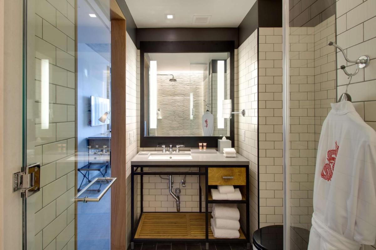 Hotel 50 Bowery, part of JdV by Hyatt - Housity