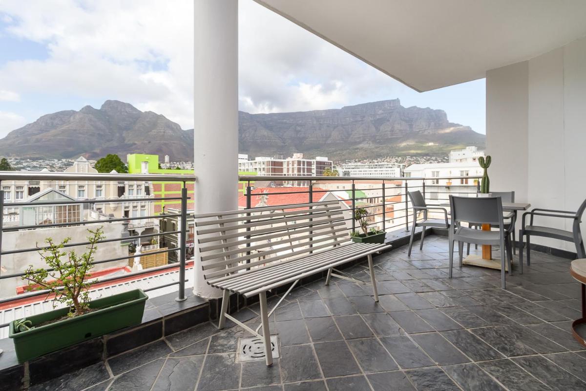 Flatrock Apartments - Housity