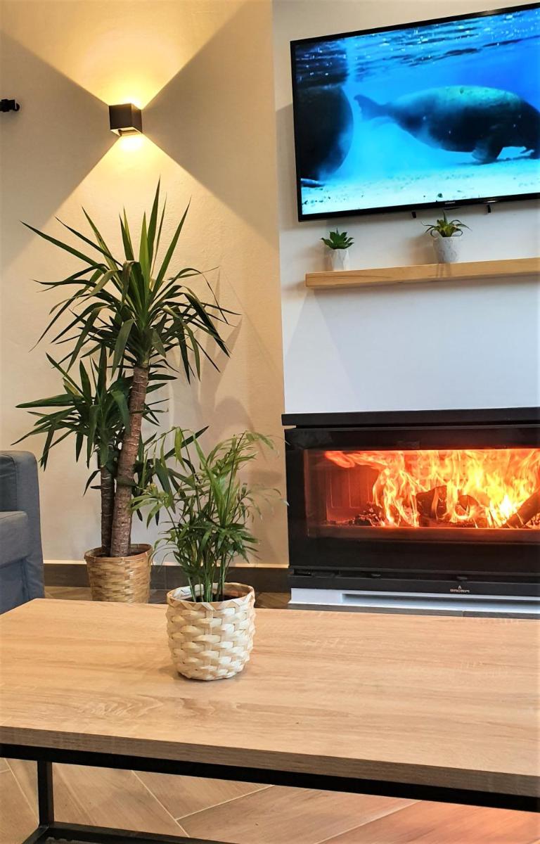 VILLA OASIS Casa Rural ideal Familias y grupos - Housity