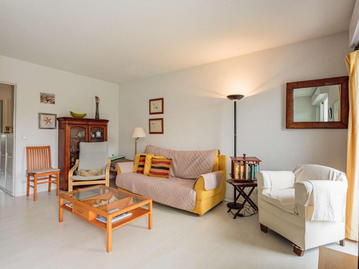 Bel appartement moderne avec piscine et parking proche frontière à Hendaye - FR-1-2-359 - Housity